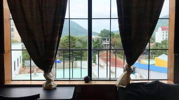 Double Room | 10 bedrooms, minibar, desk, free WiFi