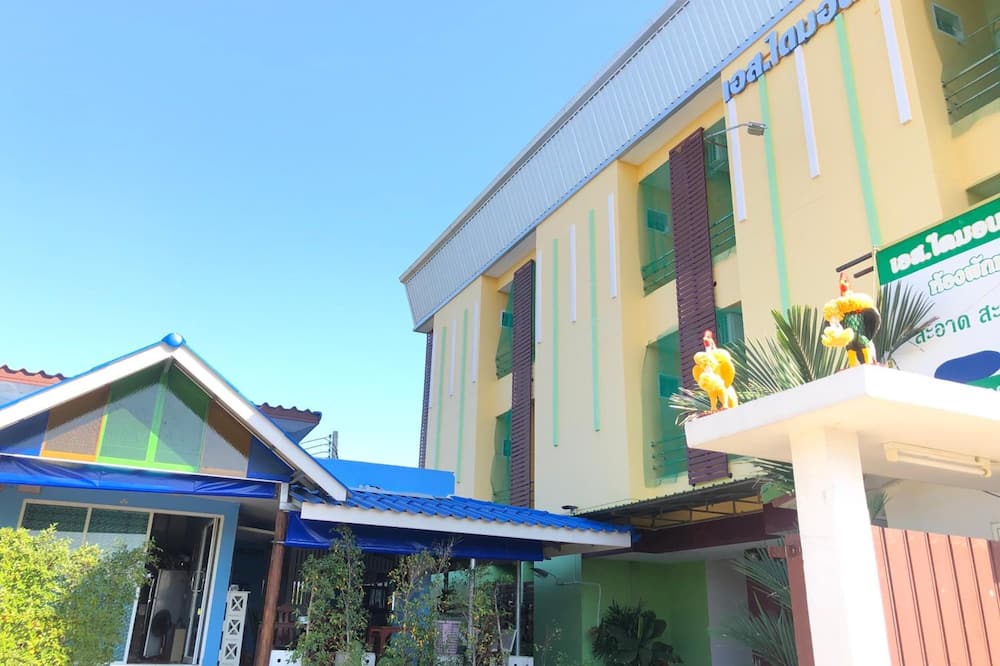 S Diamond Apartment