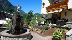 Immagine non classificata, 2 di 25, pulsante