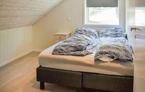 5 Schlafzimmer, Reisekinderbett, kostenloses WLAN
