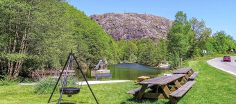 Beautiful home in åna-sira with WiFi