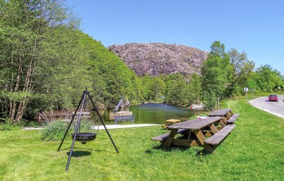Beautiful home in åna-sira with WiFi
