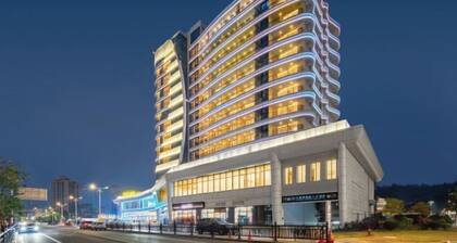 Dahengqin Superior Talent Hotel (Hengqin Port Branch)