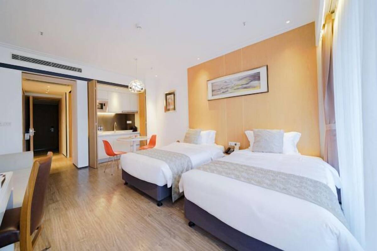 In-room safe, desk, blackout curtains, free WiFi