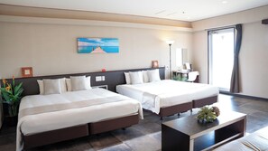 Blackout drapes, free WiFi - Rycom Crystal Hotel (Okinawa)