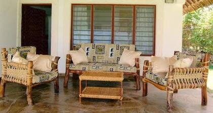 Simba Oryx Beach Cottages