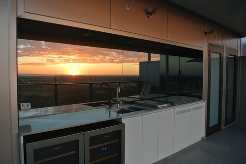 Adelaide Vue penthouse.