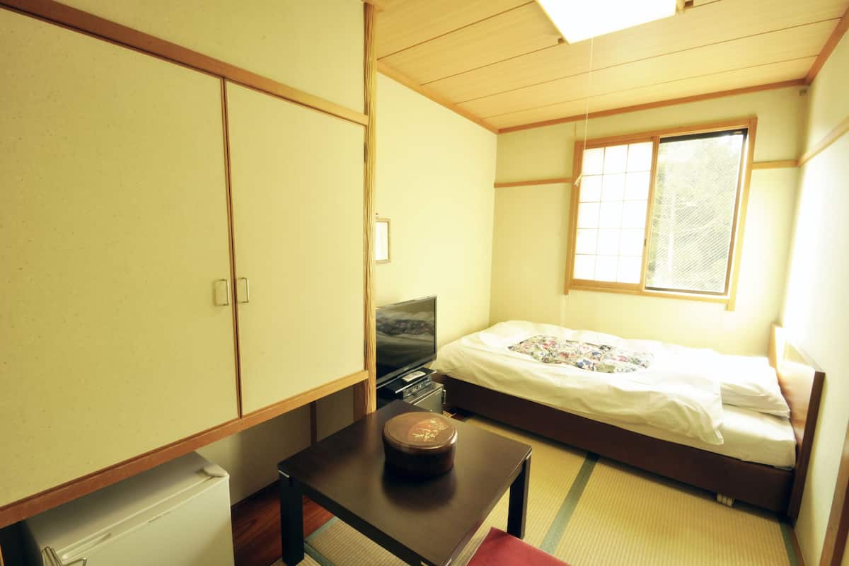 Single Room (Japanese Style) | In-room safe, free WiFi