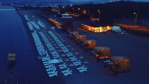 Beach bar - Hersek Otel (Altinova)