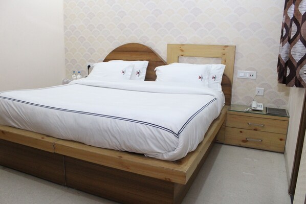 1 Schlafzimmer, Schreibtisch