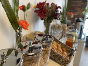 Daily buffet breakfast (EUR 9.9 per person)