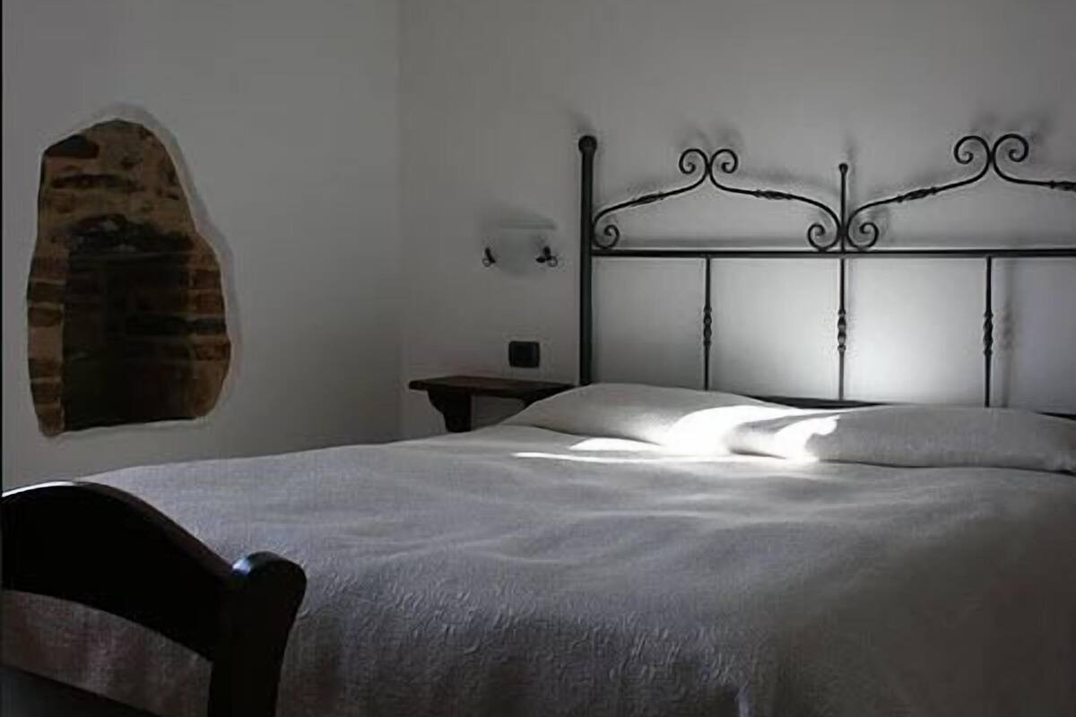 Tweepersoonskamer, 1 queensize bed, niet-roken | Gratis wifi