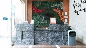 Reception - RedDoorz near Quirino Station (Manila)