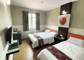 Superior Suite | Desk, free WiFi, bed sheets -  JQ Suria Hotel (Ipoh)