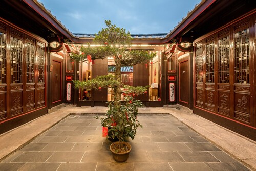 Chaozhou Manju Inn