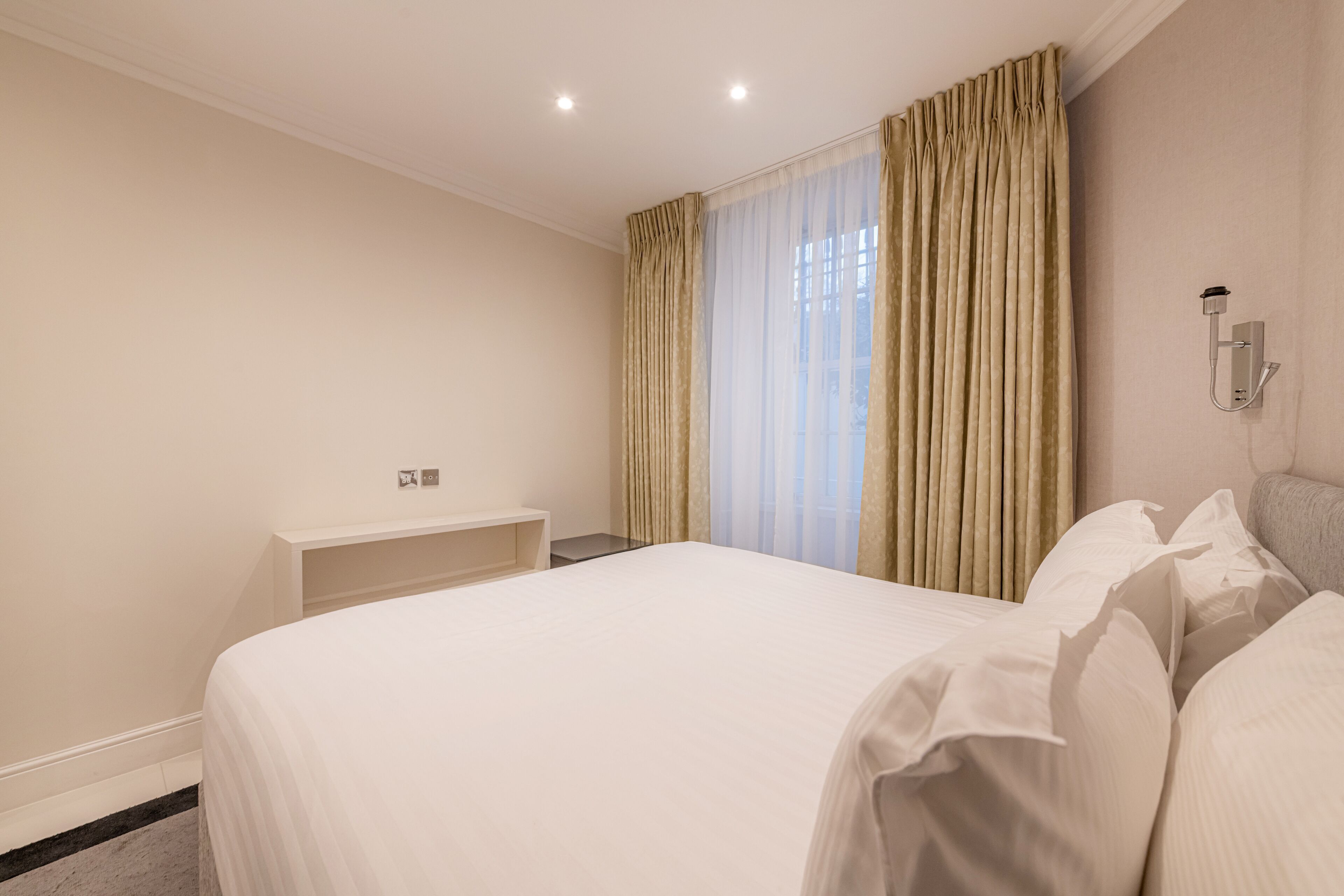 In-room safe, individually decorated, desk, laptop workspace