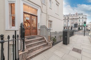 Front of property - Chesham Court (London)