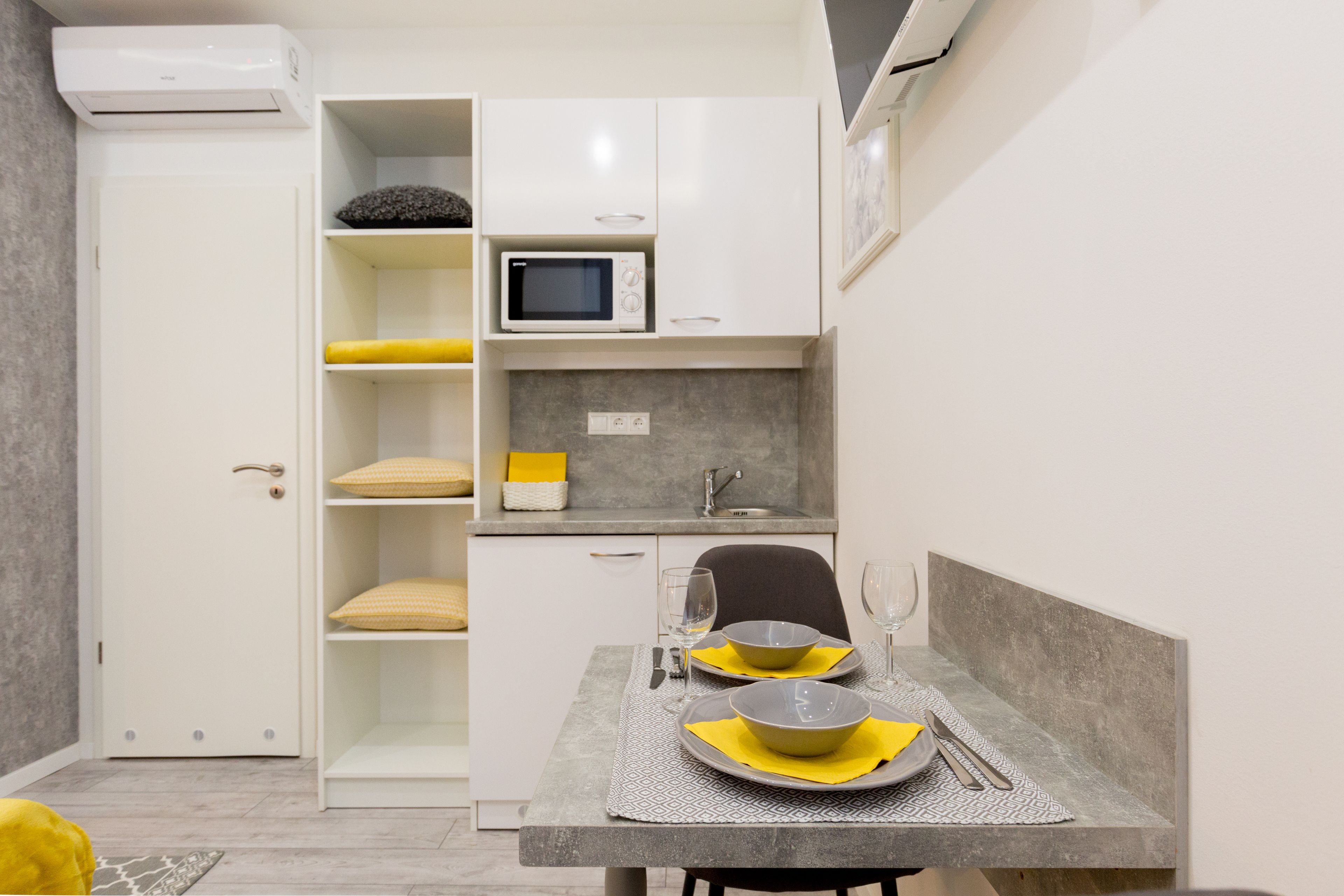 Private kitchenette