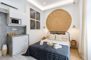 Monolocale Deluxe | Insonorizzazione, ferro/asse da stiro, Wi-Fi gratuito