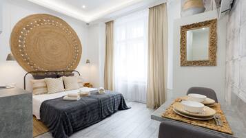 Deluxe-Studio | Schallisolierte Zimmer, Bügeleisen/Bügelbrett, kostenloses WLAN