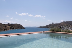 Standard Penthouse, Private Pool, Sea View | 1 bedroom, premium bedding, minibar, in-room safe - Patmos Eye Boutique Hotel & Villas (Patmos)