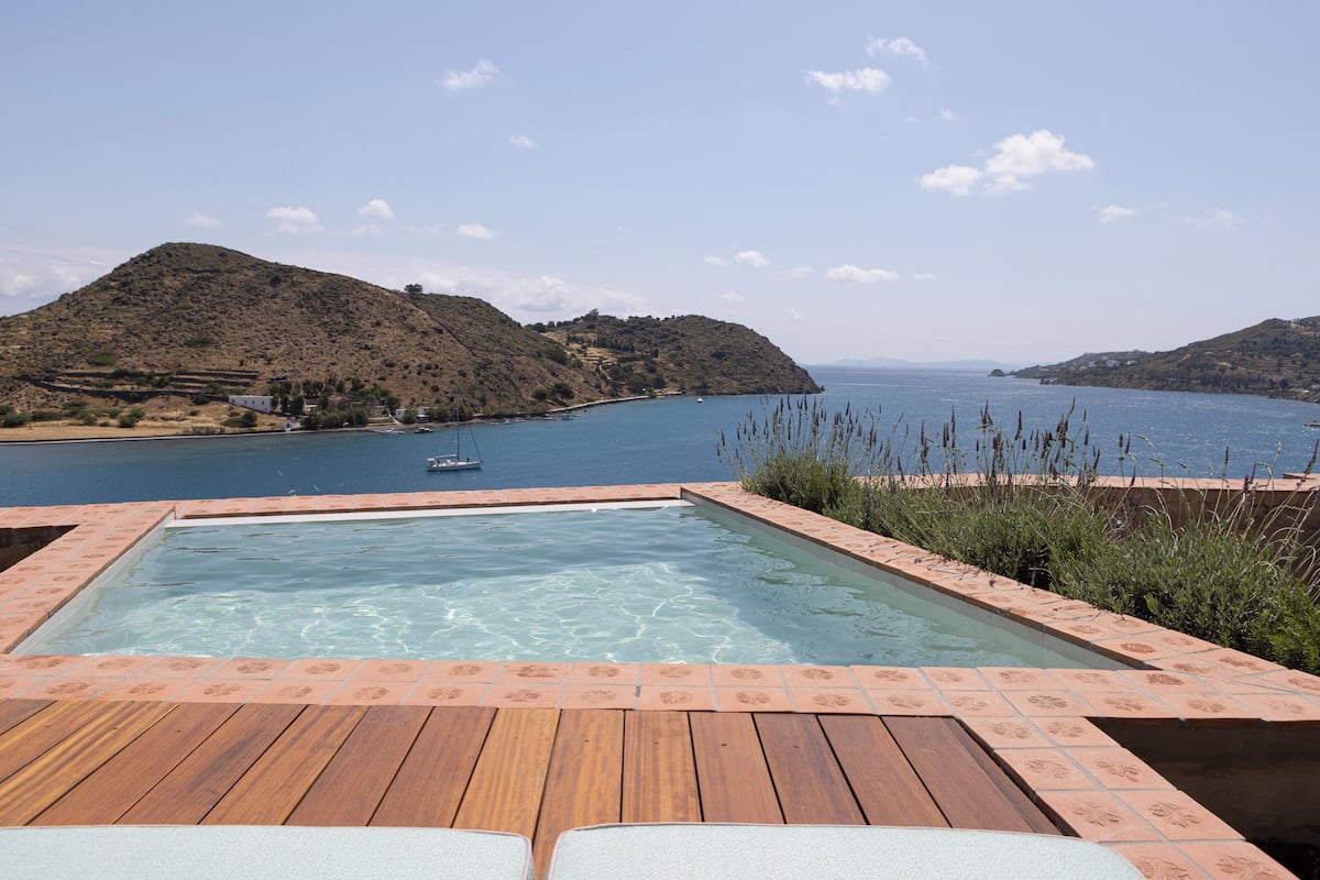 Standard Studio Suite, 1 King Bed, Private Pool, Sea View