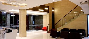 그랜드 시티허브 호텔 앳 파나쿠캉