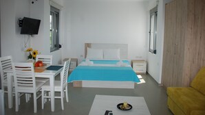 Flat-screen TV - Elegance Apartments (Sarandë)