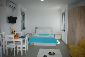 Flat-screen TV - Elegance Apartments (Sarandë)