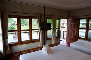 Free WiFi, bed sheets - Nok Chan Mee Na (Chom Thong)