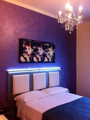 In-room safe, desk, blackout drapes, soundproofing - Residenza Elizabeth (Rome)