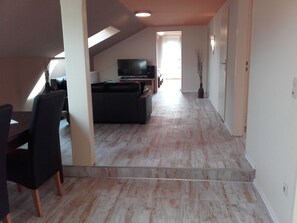 Apartment, 3 Bedrooms, Mountain View | Living room | Flat-screen TV - Sonneneck (Winterberg)