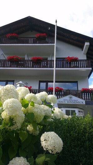 Front of property - Sonneneck (Winterberg)