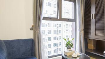Kamar, balkon (VIP) | Area keluarga | Smart TV