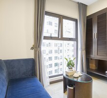 ห้องพัก, ระเบียง (VIP) | บริเวณนั่งเล่น | สมาร์ททีวี