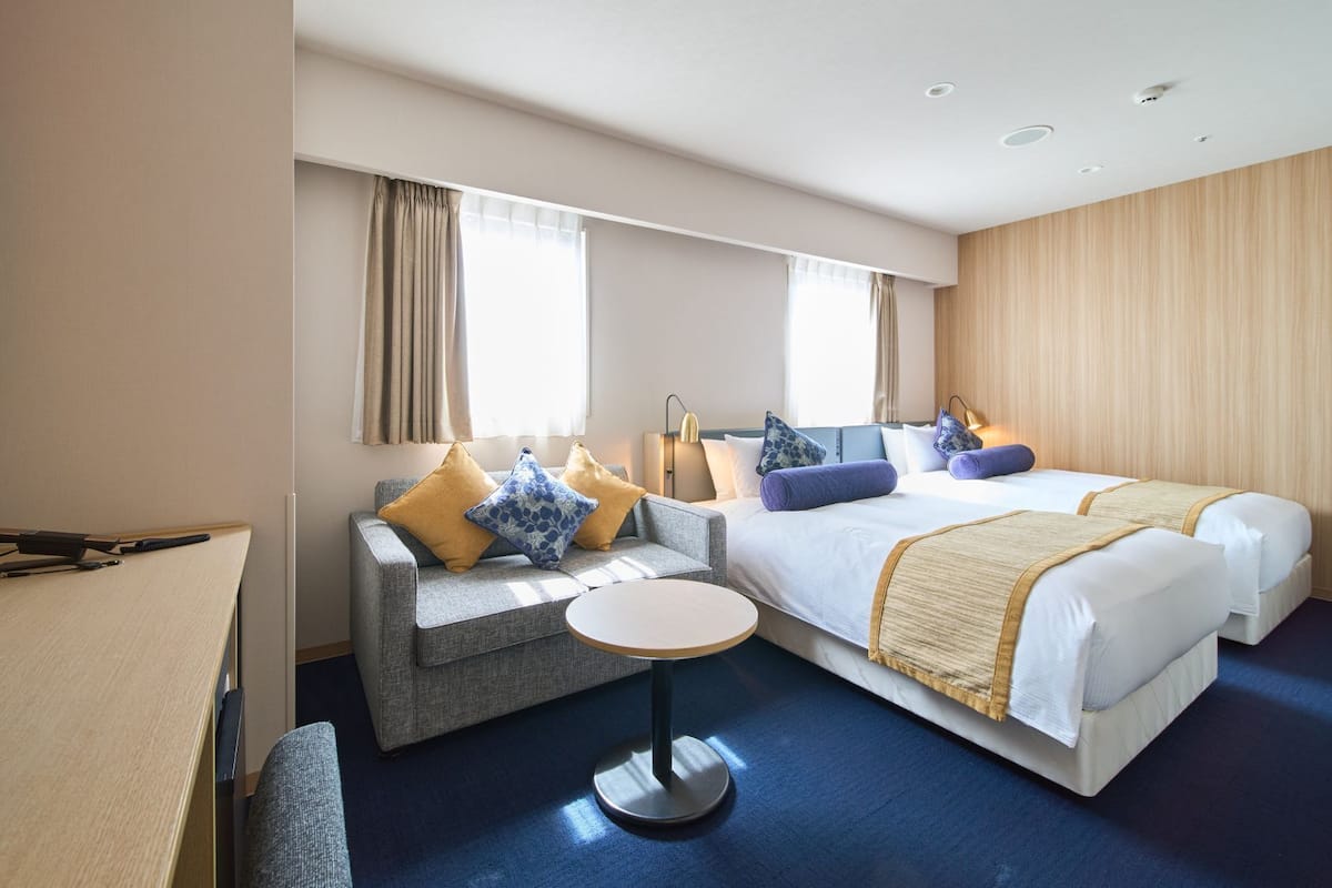In-room safe, desk, blackout drapes, iron/ironing board (on request)