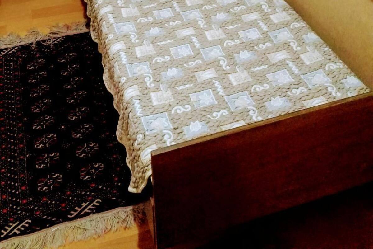 Iron/ironing board, free WiFi