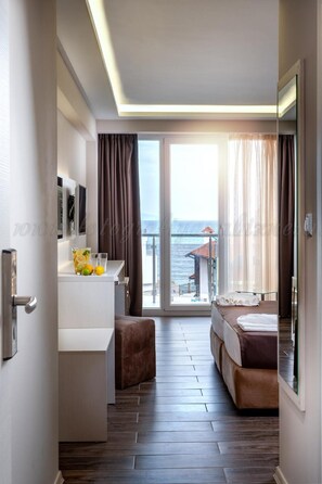 Cribs/infant beds - Hotel Sunny (Sozopol)