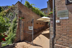 Building design - La Corte Medicea (Montepulciano)