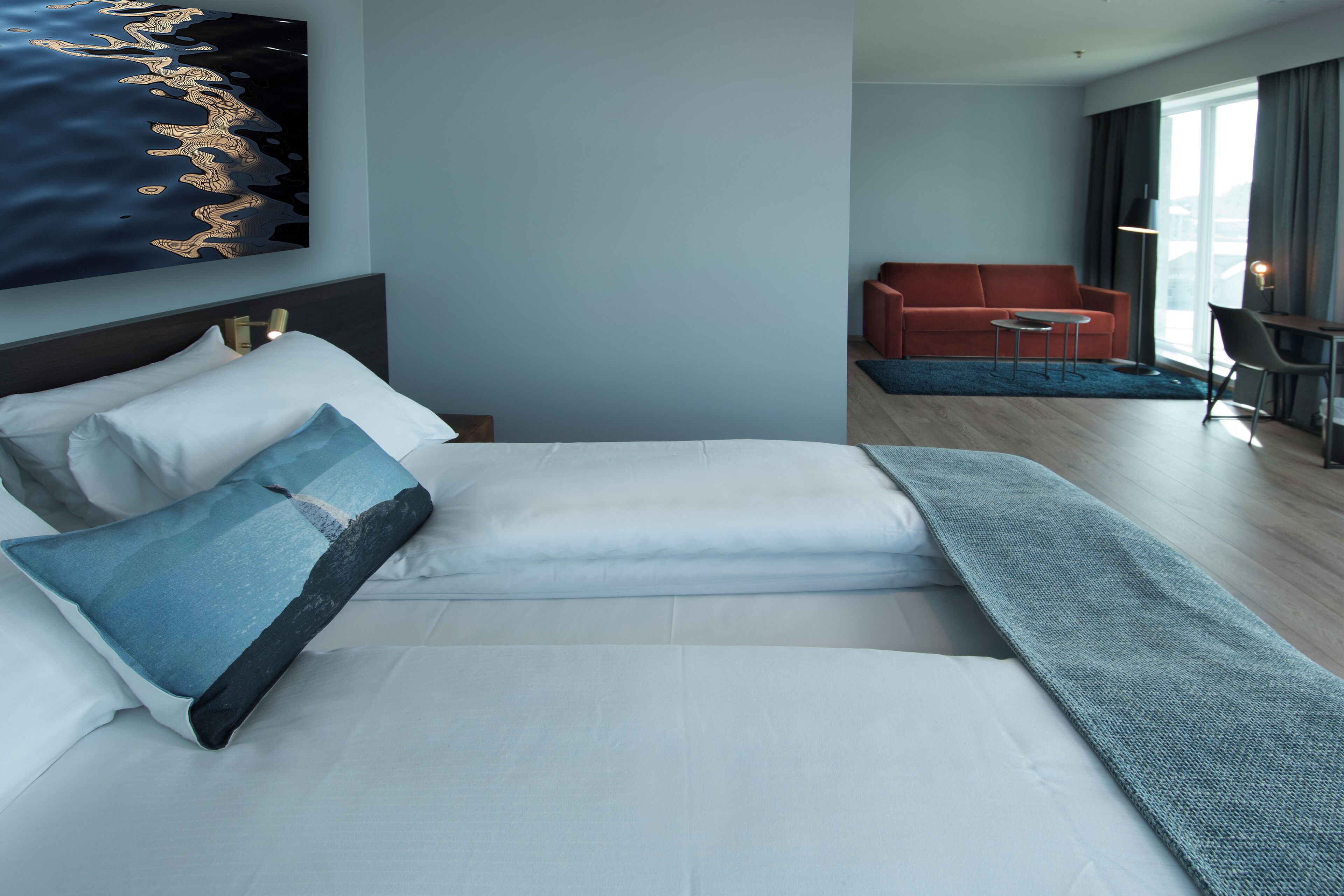 junior room | 1 bedroom, premium bedding, pillow-top beds, desk