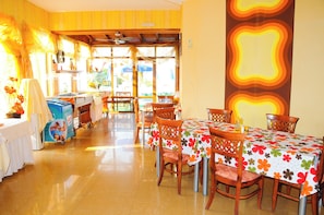 Dining - Apolis (Sozopol)