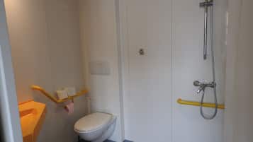 Asrama Umum | Kamar mandi | Shower