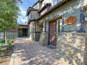 Condo, 3 Bedrooms | Exterior - Mammoth Green #214 3 Bedroom Condo (Mammoth Lakes)