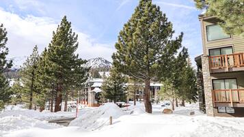 Condo, 1 Bedroom | Exterior