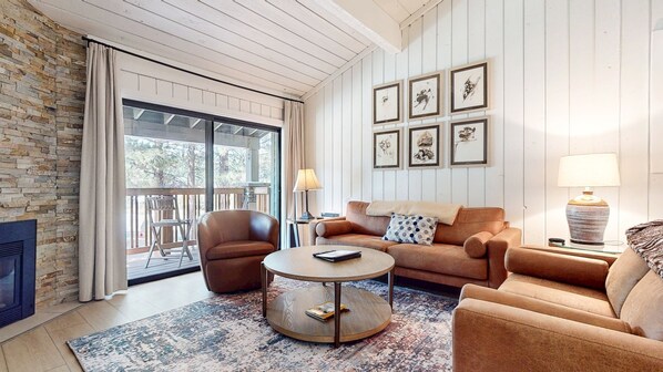 Condo, 2 Bedrooms | Living area | Flat-screen TV - Summit #14 3 Bedroom Condo (Mammoth Lakes)