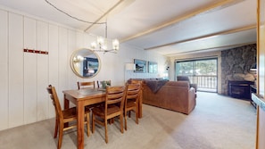 Condo, 1 Bedroom | Living area