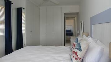 Apartemen | 1 kamar tidur, brankas, setrika/meja setrika, dan Wi-Fi gratis