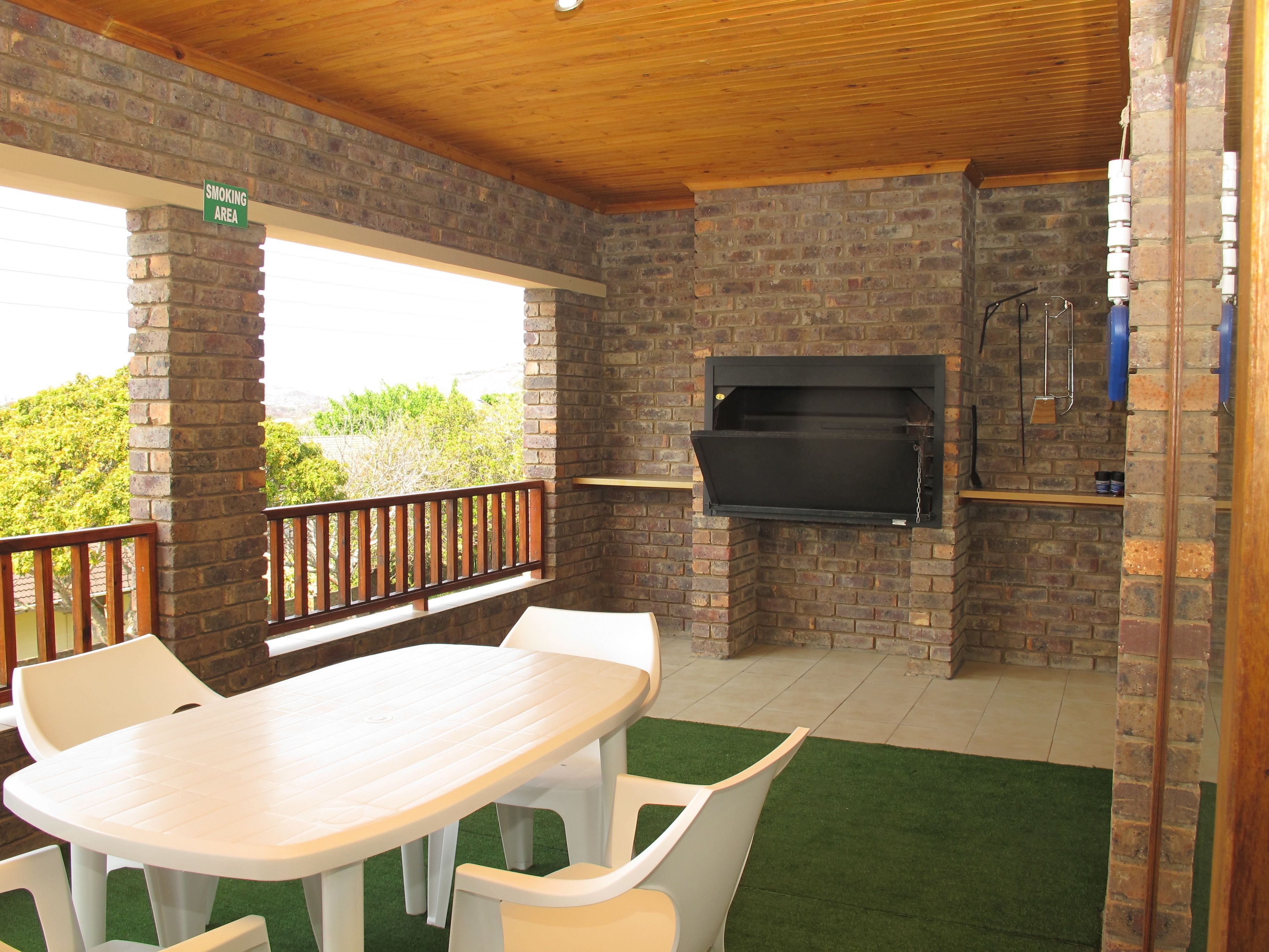 Kawasan BBQ/berkelah