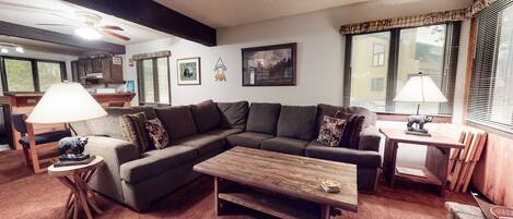 Condo, 1 Bedroom | Living room