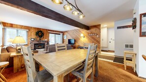 Condo, 1 Bedroom | Dining